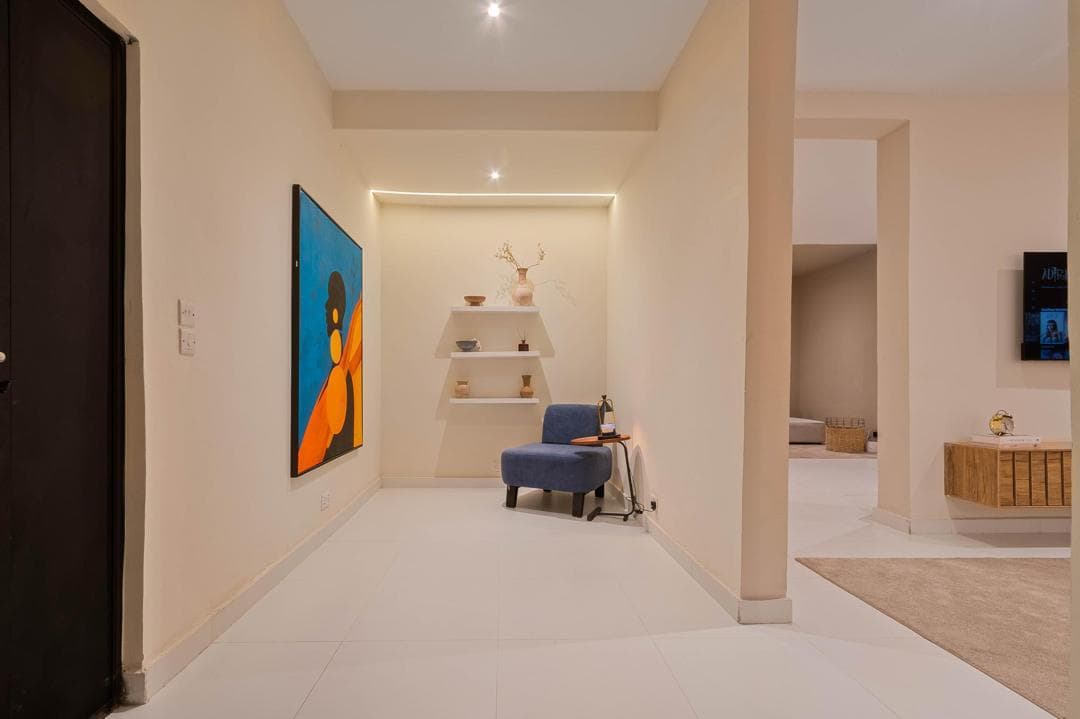 A Luxe Girl Agency residence